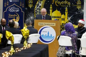 Dr. Abdulgany Hamadeh, a physician and chairman of CIOGC, offers remarks. (Karen Callaway/Chicago Catholic)