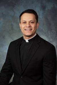Padre Ismael García Sainz, 27 años