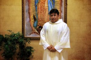 Ramón Velázquez. Santuario Nuestra Señora de Guadalupe – Des Plaines. Foto: Carlos Espinosa/ILP