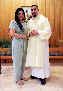 Diácono Manuel Ruiz con su esposa Eva