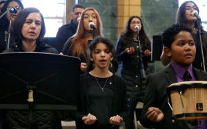 Quizás el atractivo más notorio del coro es la fuerte participación juvenil.