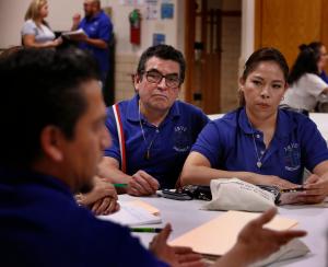 Miembros de Jornadas Matrimoniales de varias parroquias de la Arquidiócesis de Chicago se reunieron para un entrenamiento en la parroquia Our Lady of Mount Carmel en Melrose Park el 18 de agosto. Foto: Karen Callaway/Católico