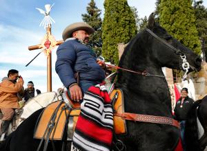 Más de 900 jinetes del club Vaqueros Unidos hicieron la peregrinación al Santuario de Ntra. Sra. de Guadalupe el 7 de diciembre. Foto: Karen Callaway/Católico