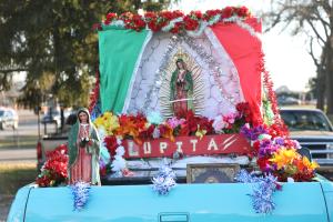 El Santuario de Ntra. Sra. de Guadalupe en Des Plaines organizó el 1 de diciembre una peregrinación de camionetas como parte de las actividades rumbo a la celebración del 12 de diciembre. Foto: Javier García/Católico
