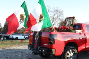El Santuario de Ntra. Sra. de Guadalupe en Des Plaines organizó el 1 de diciembre una peregrinación de camionetas como parte de las actividades rumbo a la celebración del 12 de diciembre. Foto: Javier García/Católico